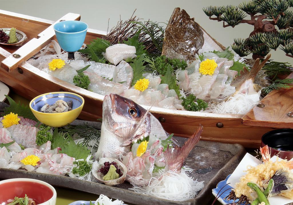 Ryokan Sawaei Toba Exteriör bild
